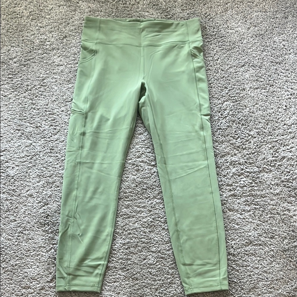 Light green Lululemon Leggings 7/8